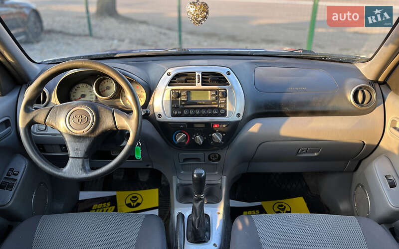 Внедорожник / Кроссовер Toyota RAV4 2002 в Коломые