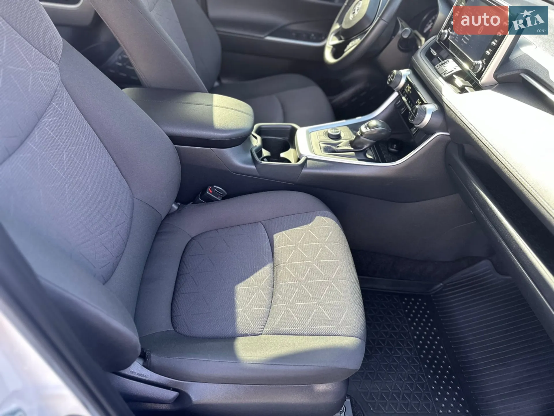 2020 Toyota RAV 4 - мініатюра 50