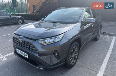 Внедорожник / Кроссовер Toyota RAV4 2024 в Харькове