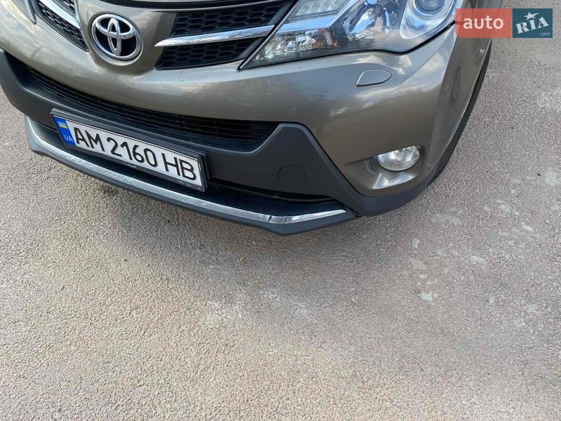 Внедорожник / Кроссовер Toyota RAV4 2013 в Житомире