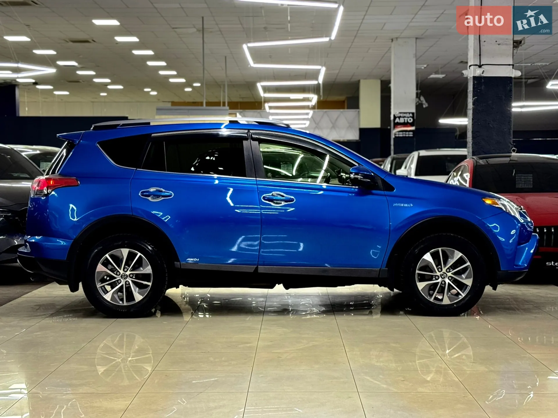 2017 Toyota RAV 4 - мініатюра 4