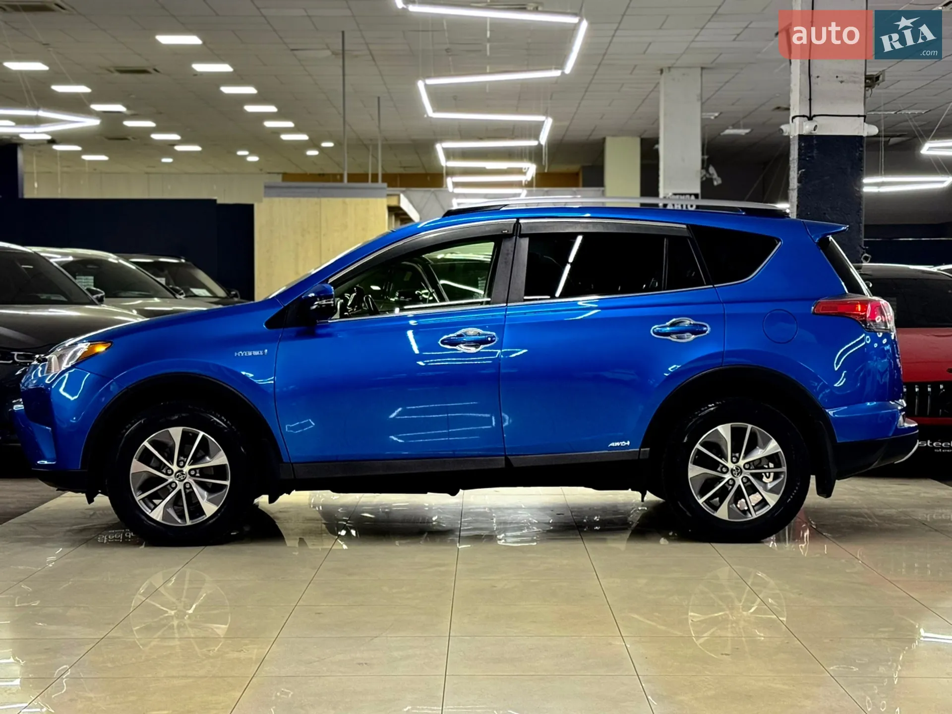 2017 Toyota RAV 4 - мініатюра 8