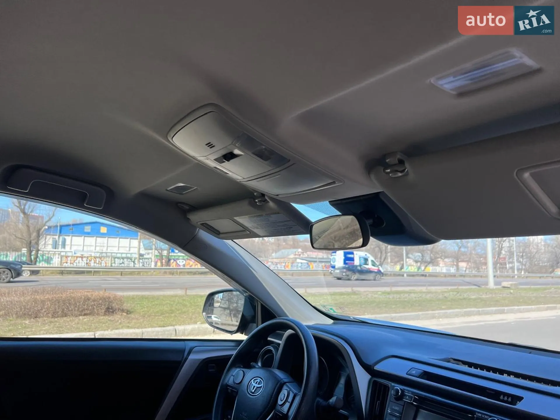 2018 Toyota RAV 4 - мініатюра 9