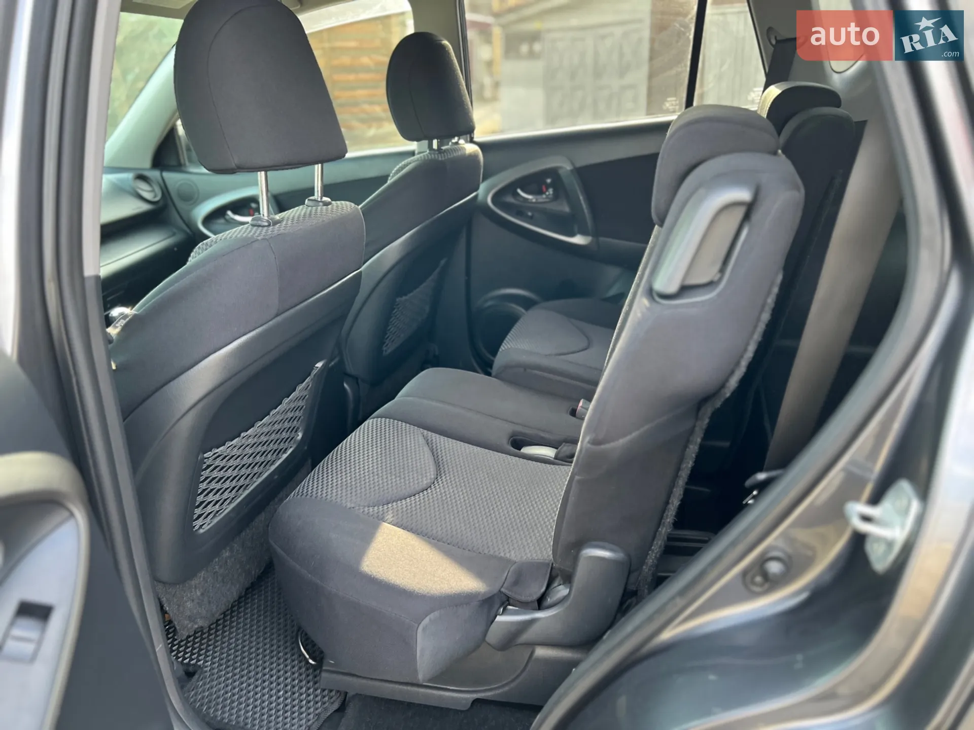 2010 Toyota RAV 4 - мініатюра 61