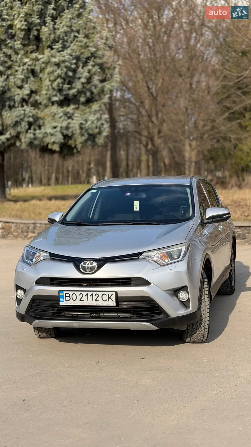 2015 Toyota RAV 4 - мініатюра 2