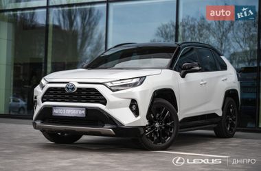 Позашляховик / Кросовер Toyota RAV4 2025 в Дніпрі