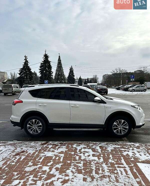 Toyota RAV4 2017