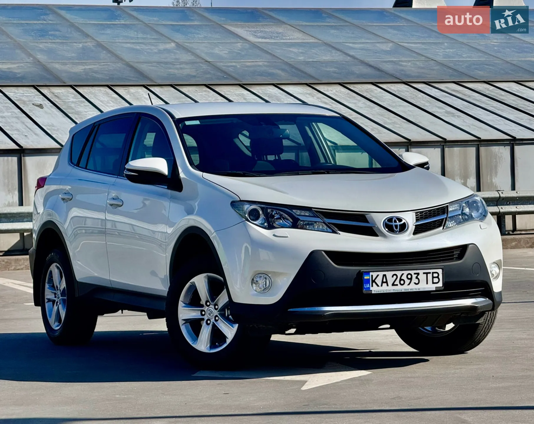 2014 Toyota RAV 4 - мініатюра 9