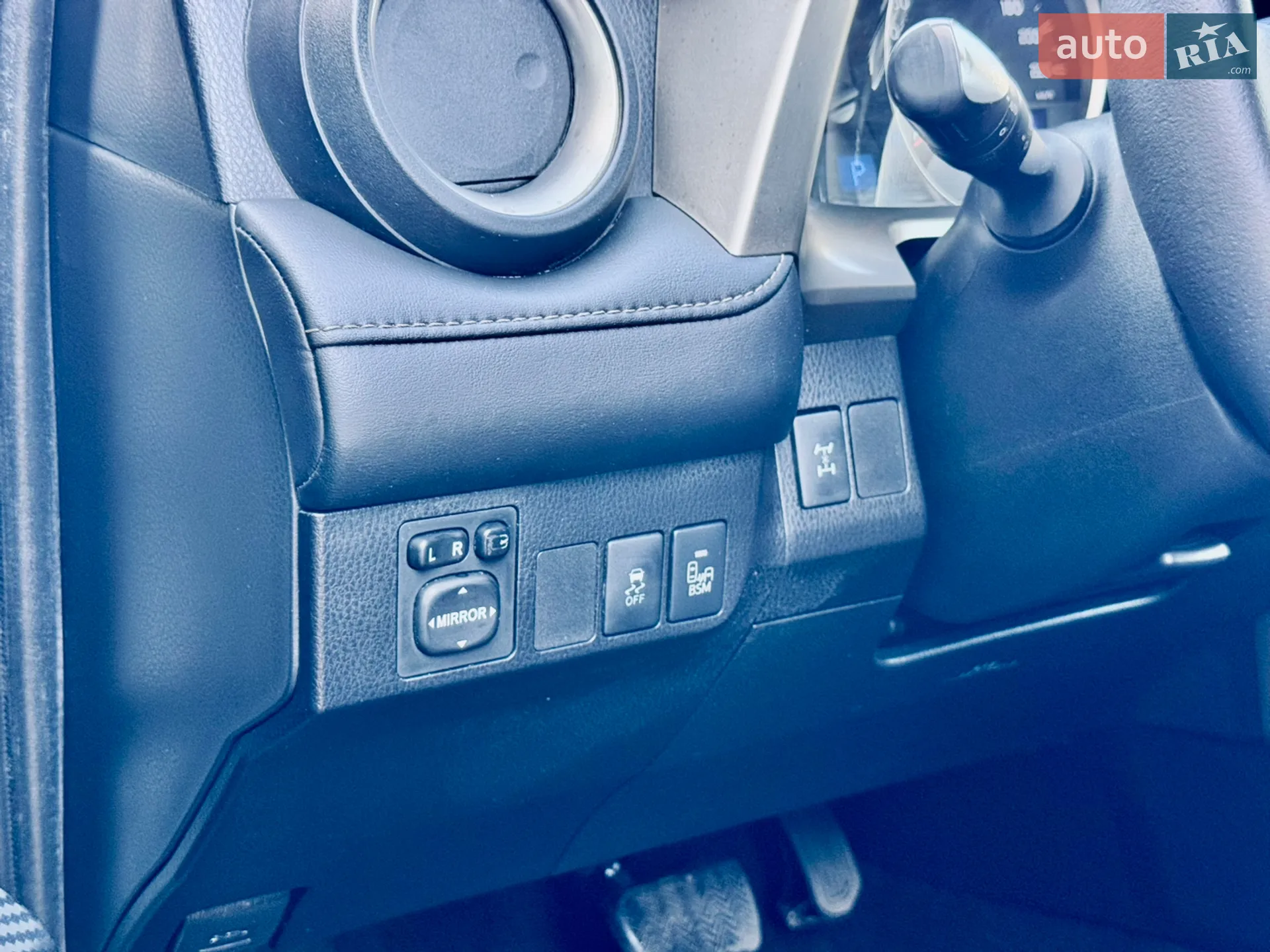 2014 Toyota RAV 4 - мініатюра 23