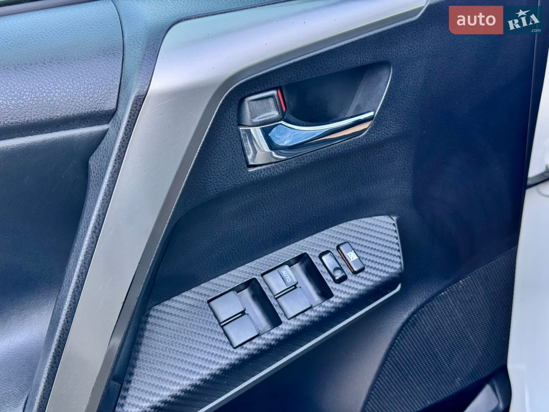 2014 Toyota RAV 4 - мініатюра 33