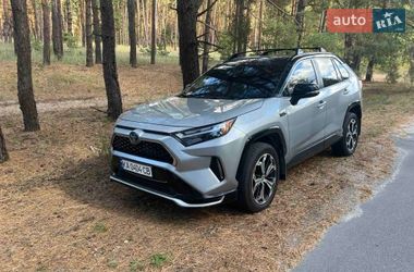Позашляховик / Кросовер Toyota RAV4 2024 в Києві