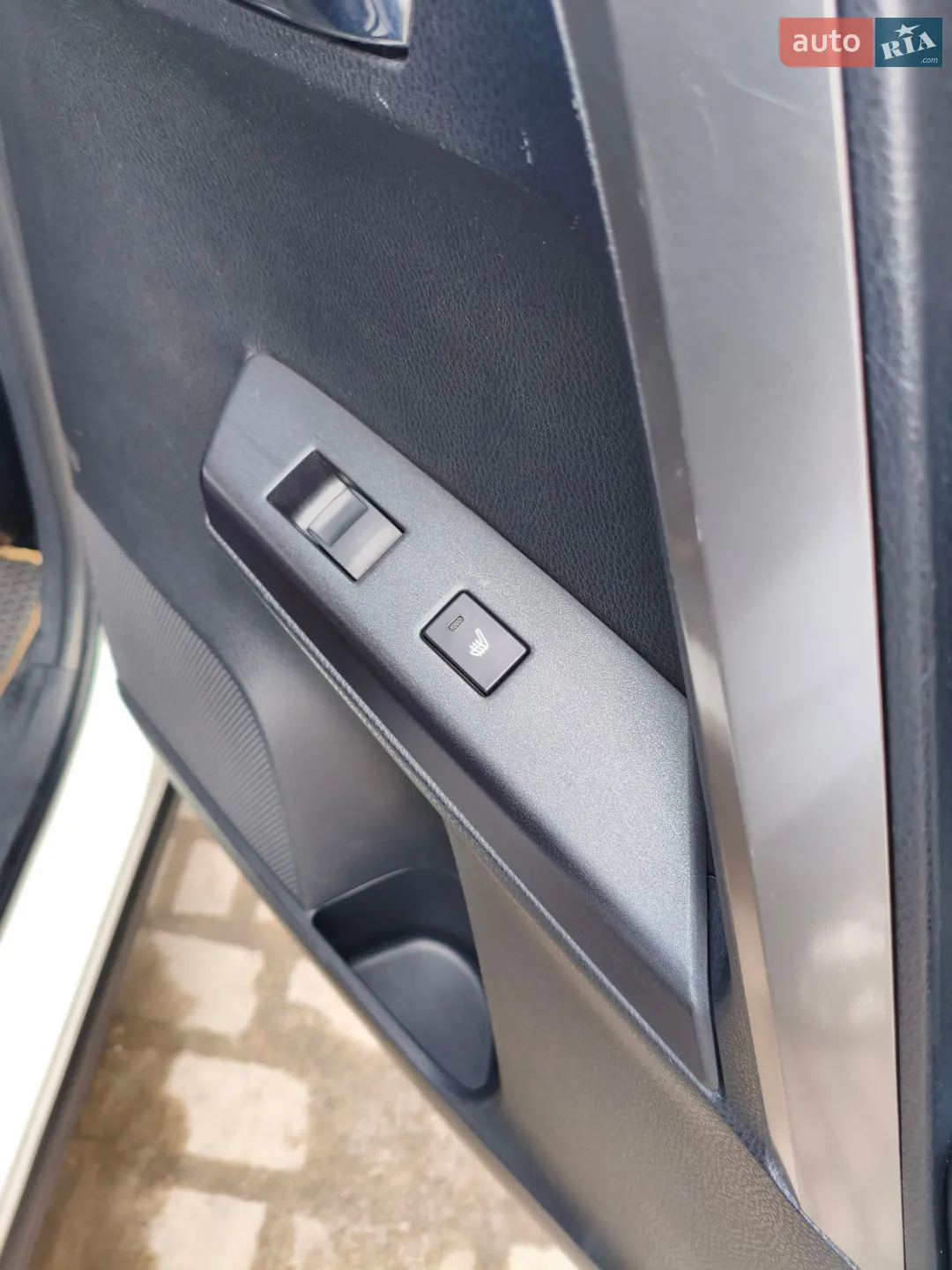 2018 Toyota RAV 4 - мініатюра 9