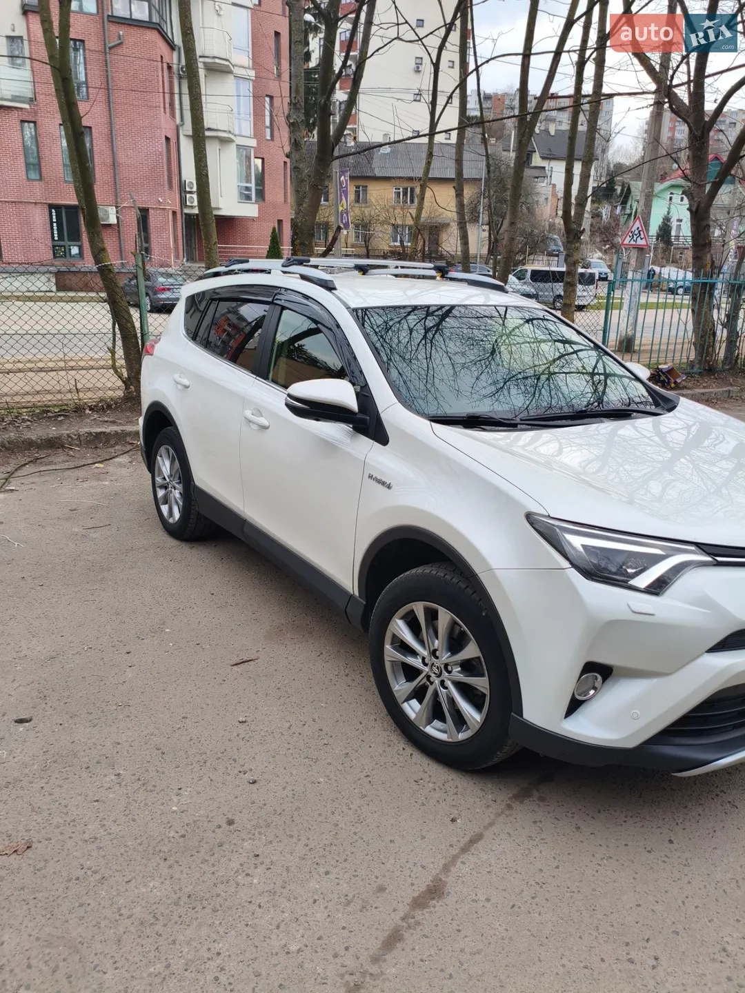 2018 Toyota RAV 4 - мініатюра 2