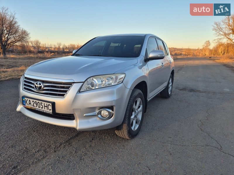 Toyota RAV4 2010 Toyota RAV4 2010