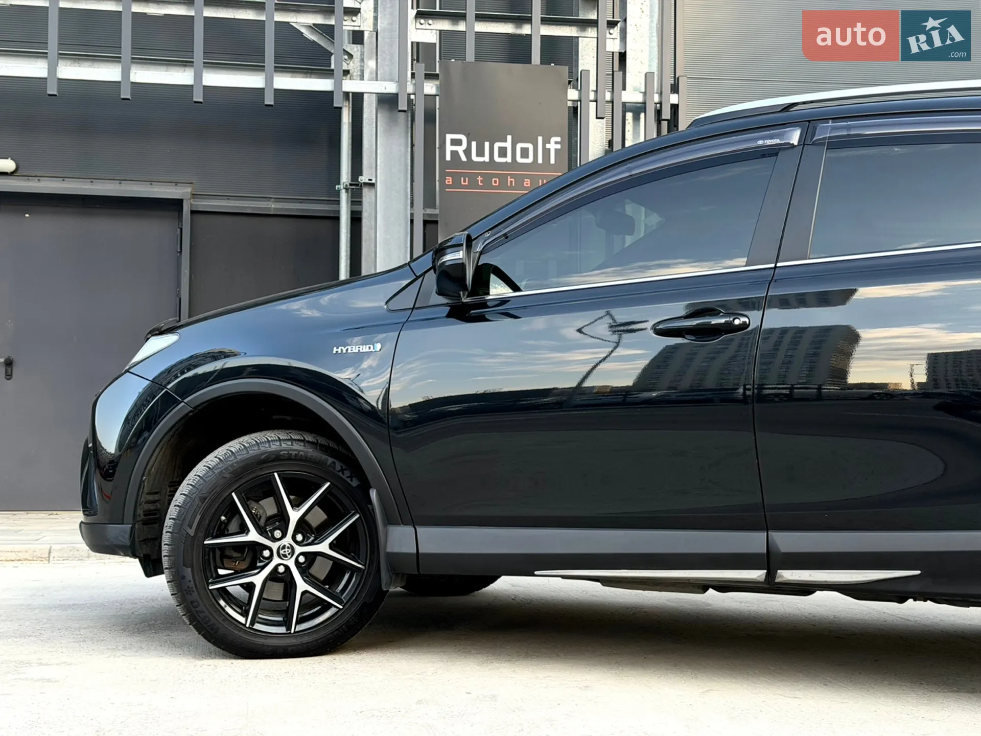 2017 Toyota RAV 4 - мініатюра 14