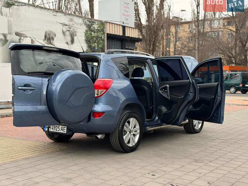 Позашляховик / Кросовер Toyota RAV4 2008 в Одесі