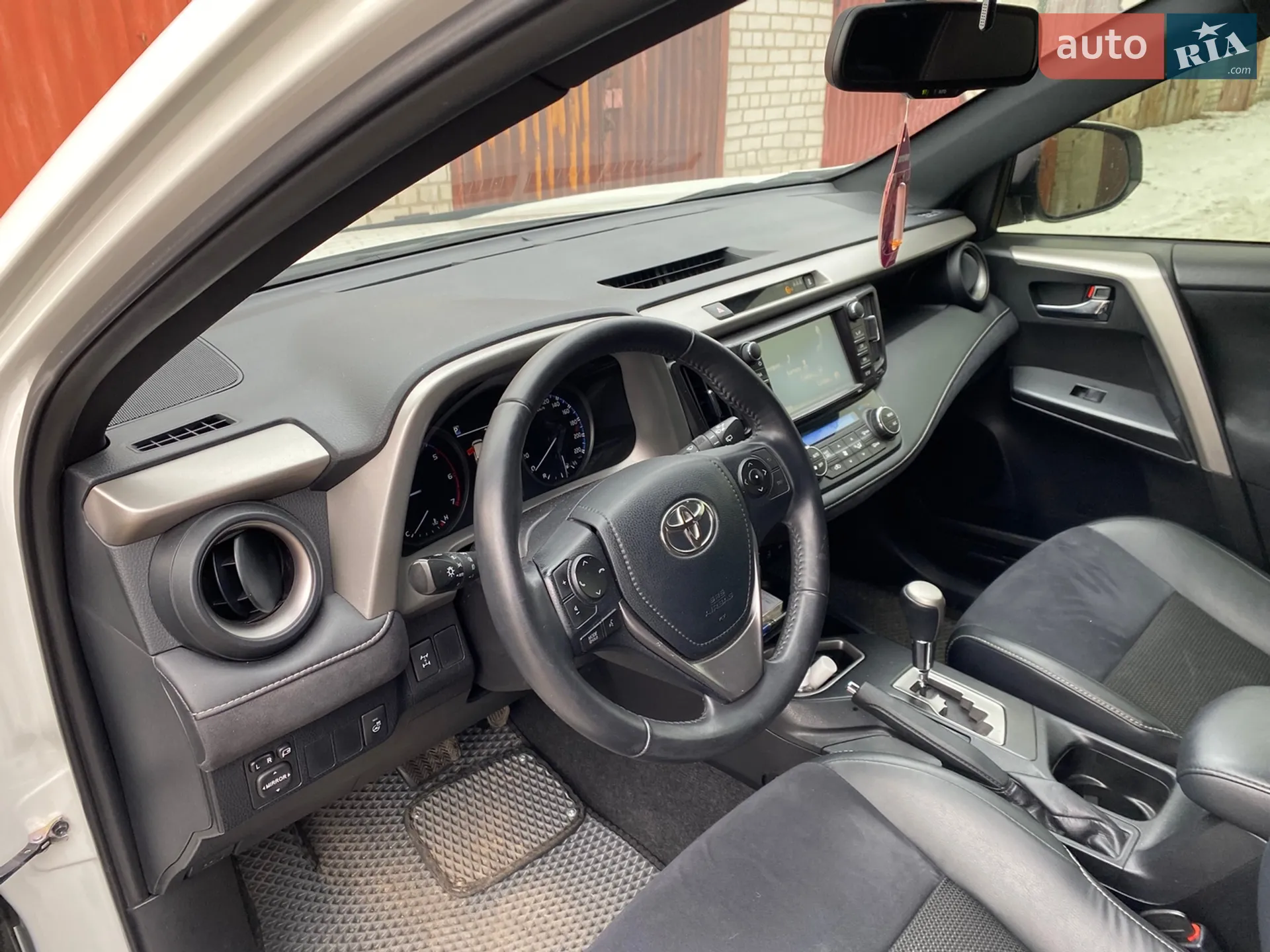 2016 Toyota RAV 4 - мініатюра 23