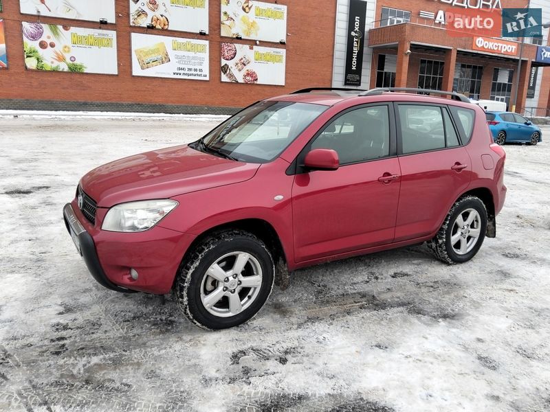 Внедорожник / Кроссовер Toyota RAV4 2008 в Броварах