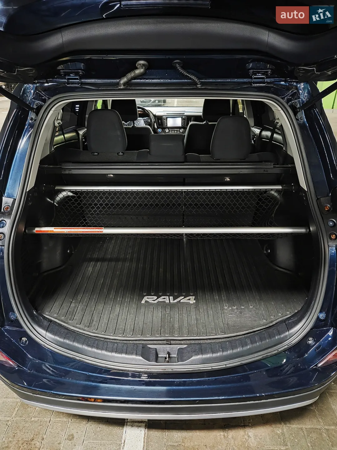 2017 Toyota RAV 4 - мініатюра 9