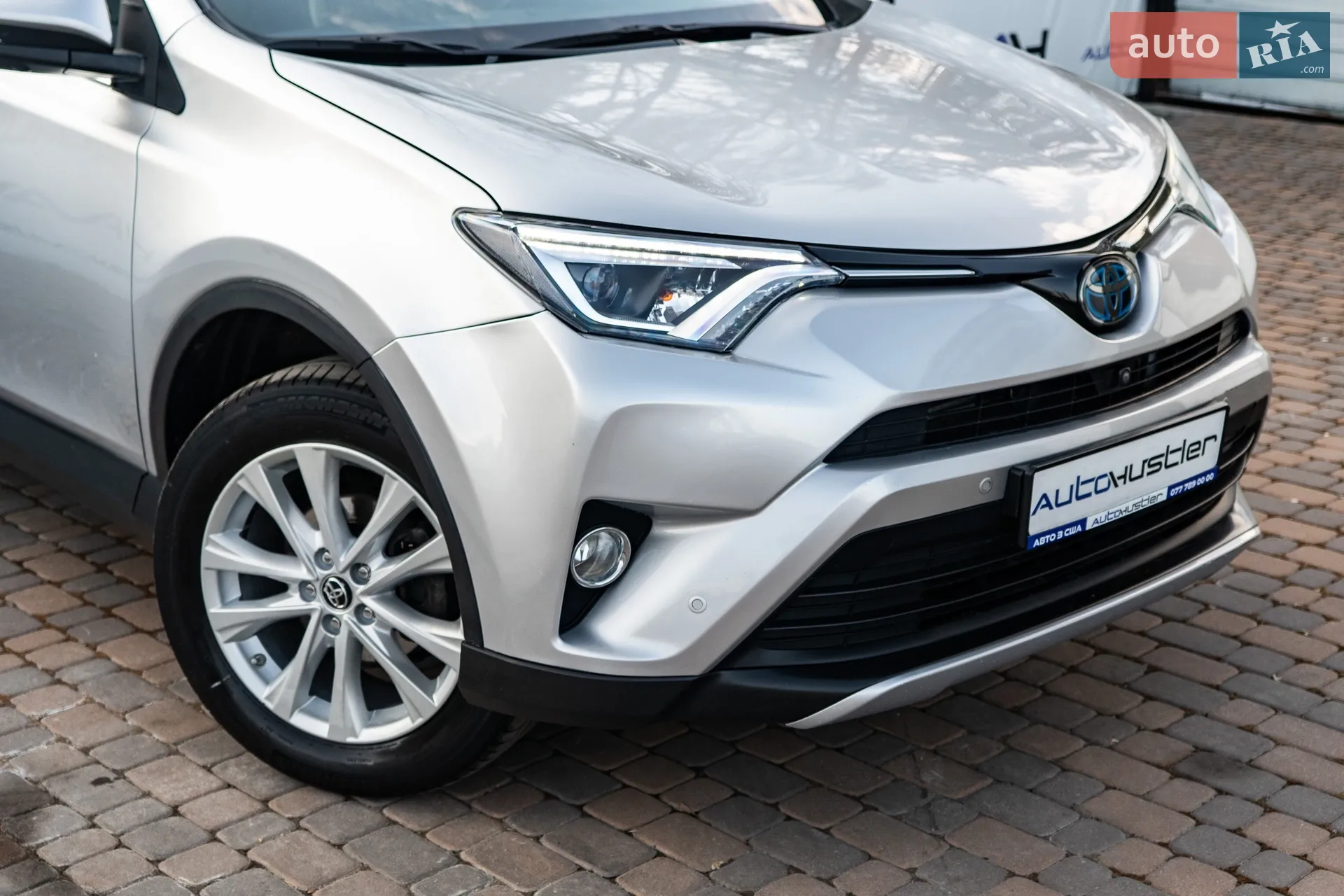 2016 Toyota RAV 4 - мініатюра 10