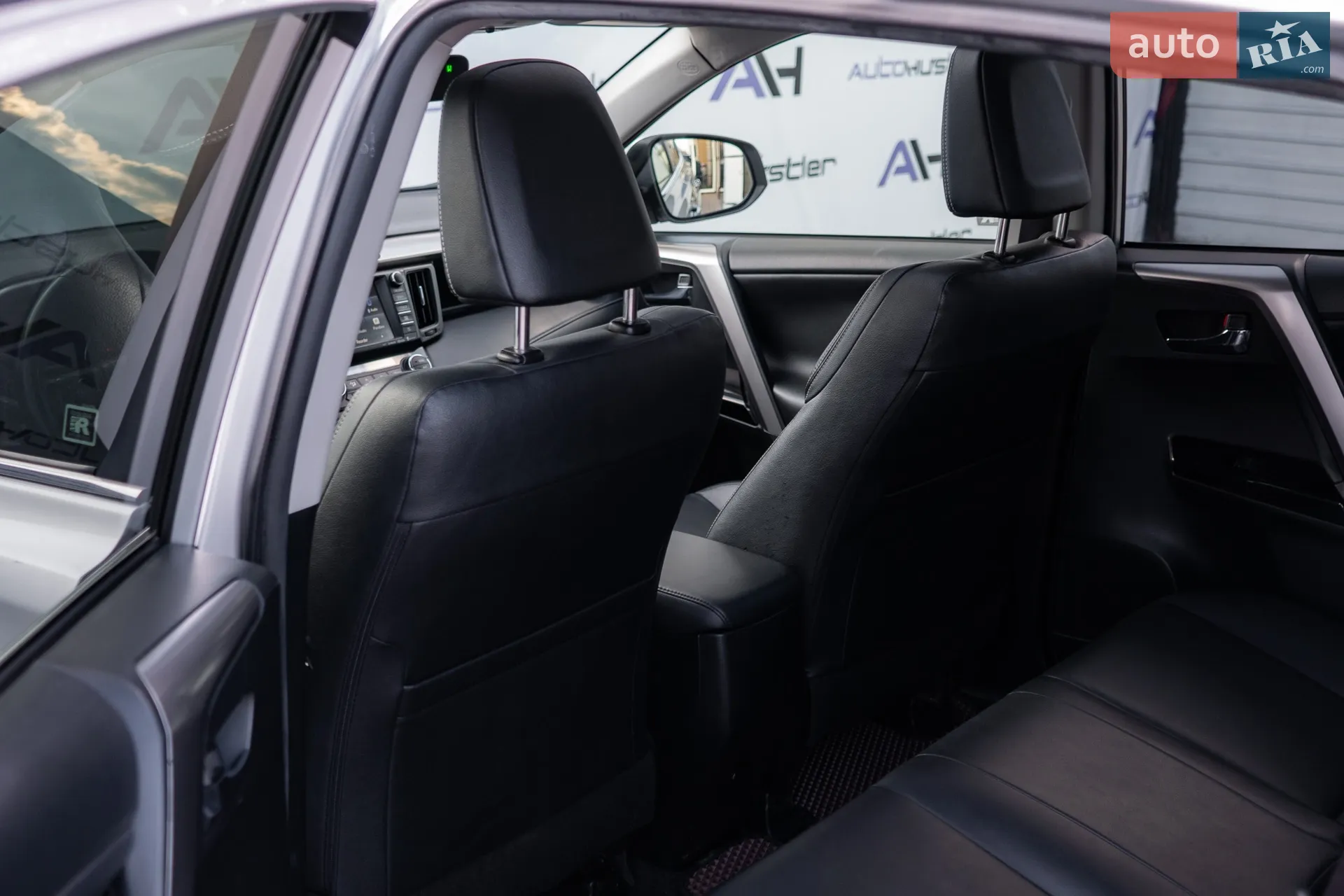 2016 Toyota RAV 4 - мініатюра 46