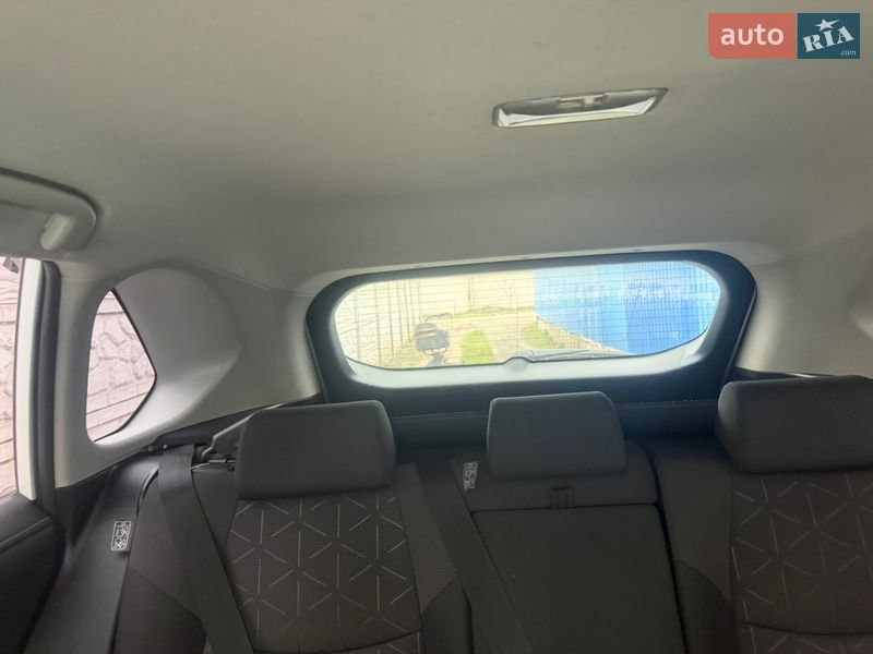 Позашляховик / Кросовер Toyota RAV4 2021 в Кривому Розі