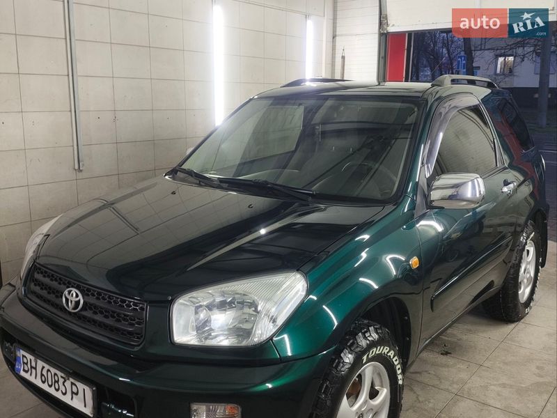 Toyota RAV4 2000