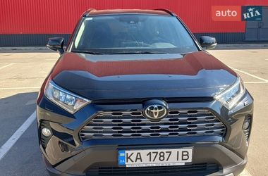Позашляховик / Кросовер Toyota RAV4 2019 в Кропивницькому