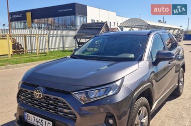 Позашляховик / Кросовер Toyota RAV4 2023 в Полтаві