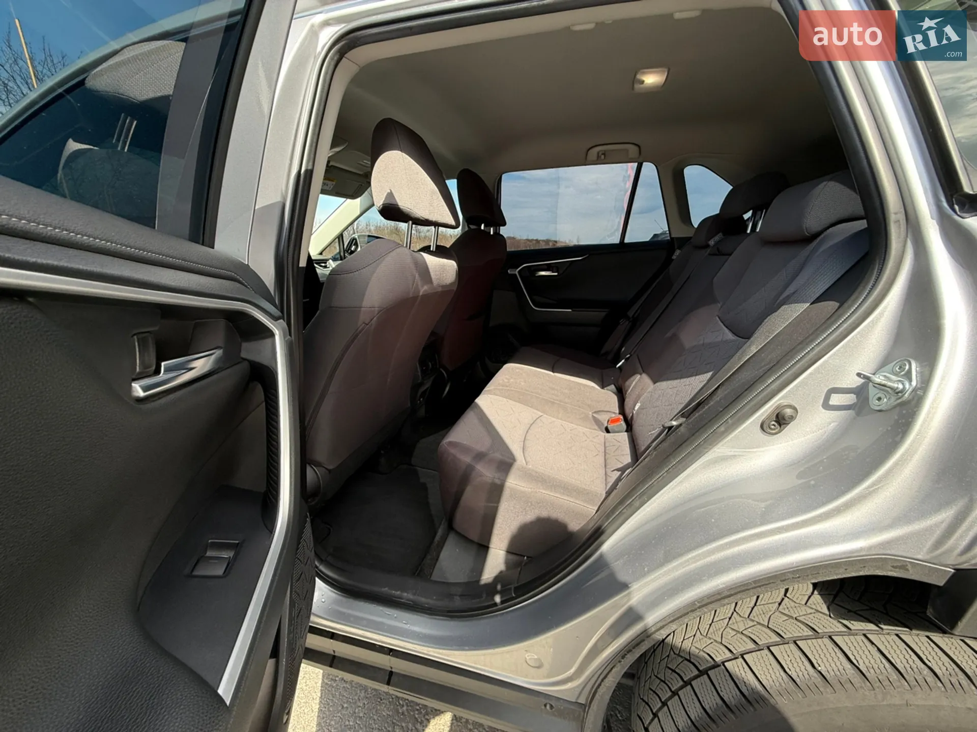 2022 Toyota RAV 4 - мініатюра 13