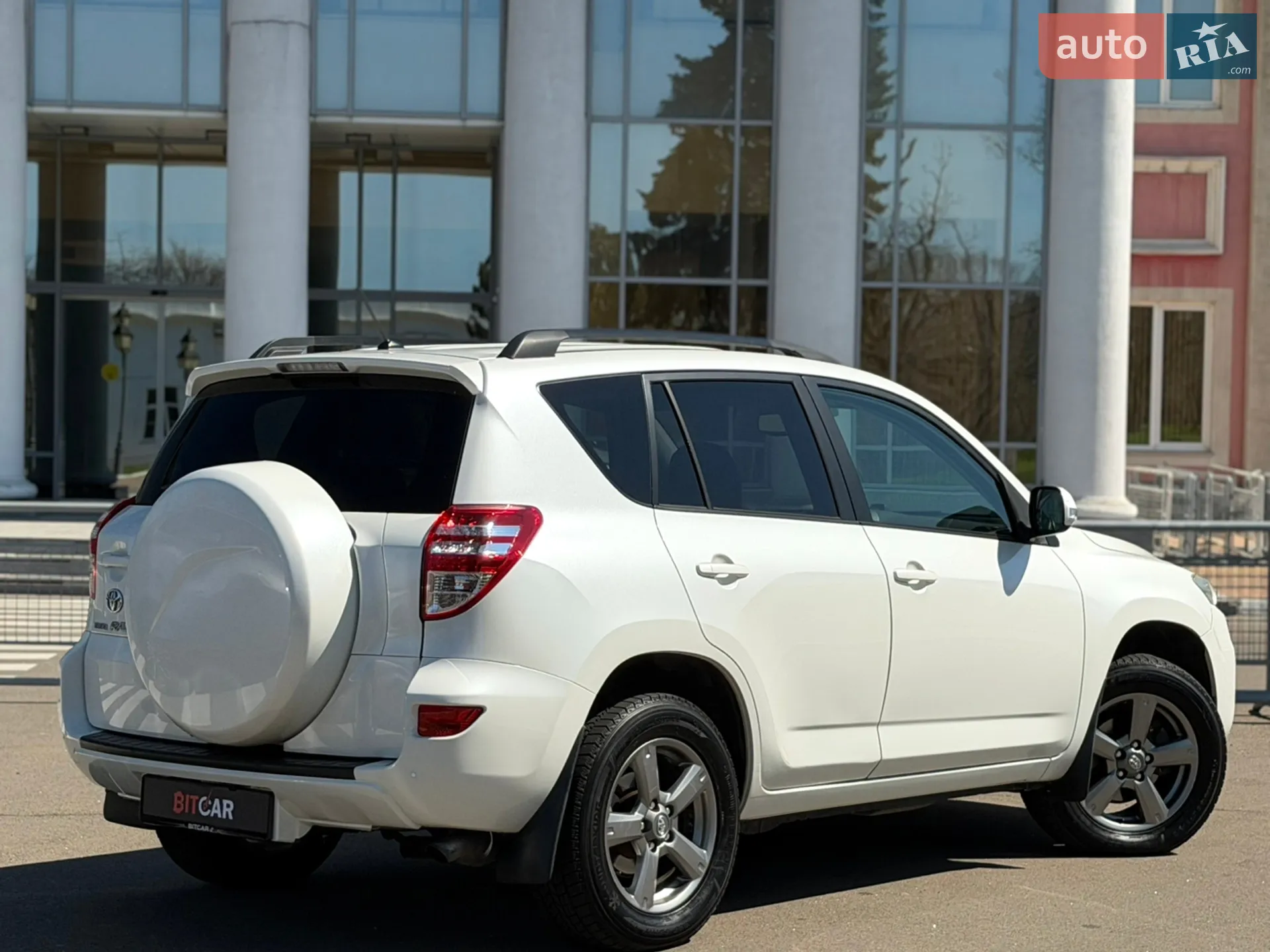 2010 Toyota RAV 4 - мініатюра 9