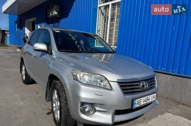 Позашляховик / Кросовер Toyota RAV4 2010 в Дніпрі