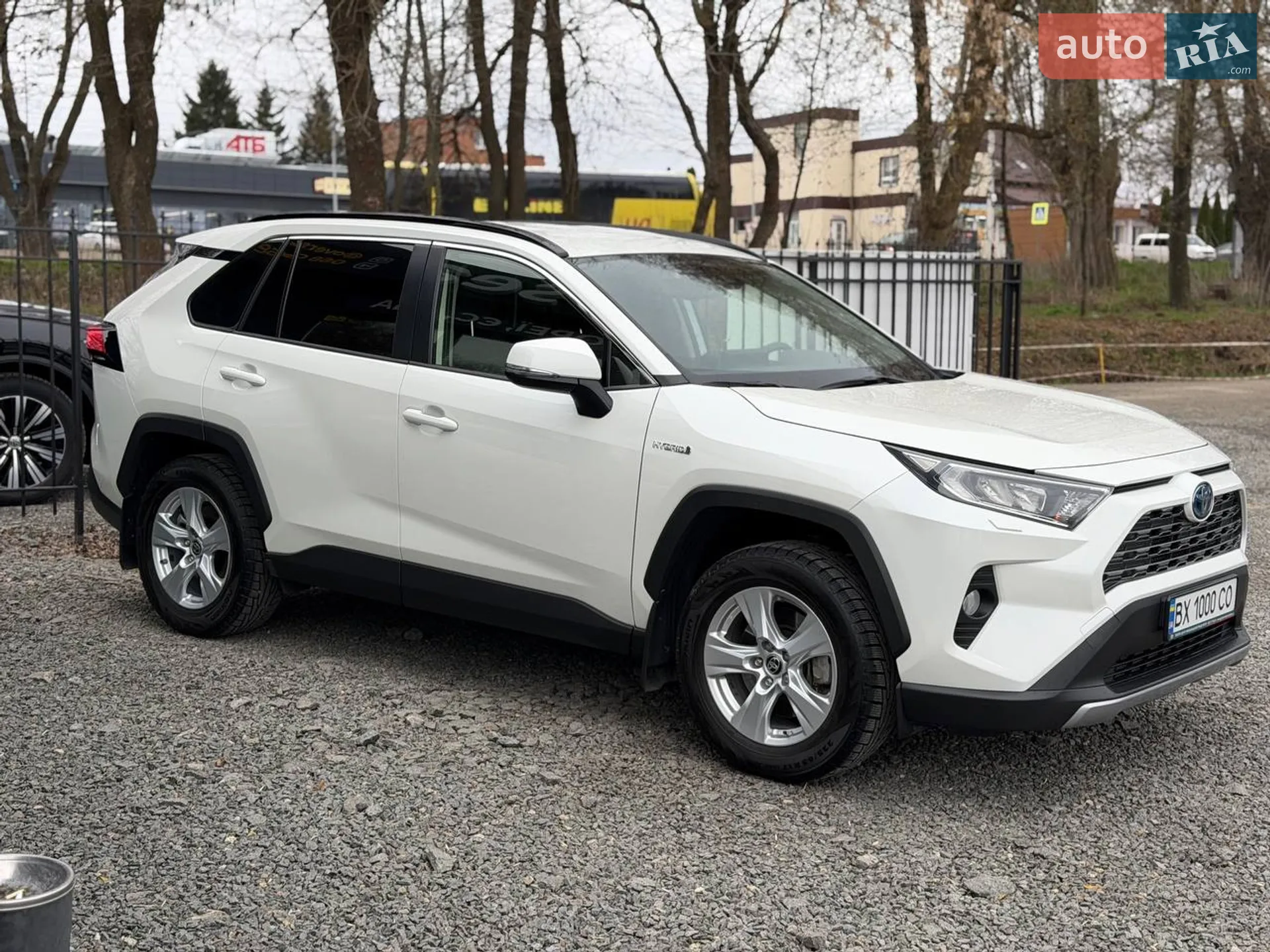 2021 Toyota RAV 4 - мініатюра 12