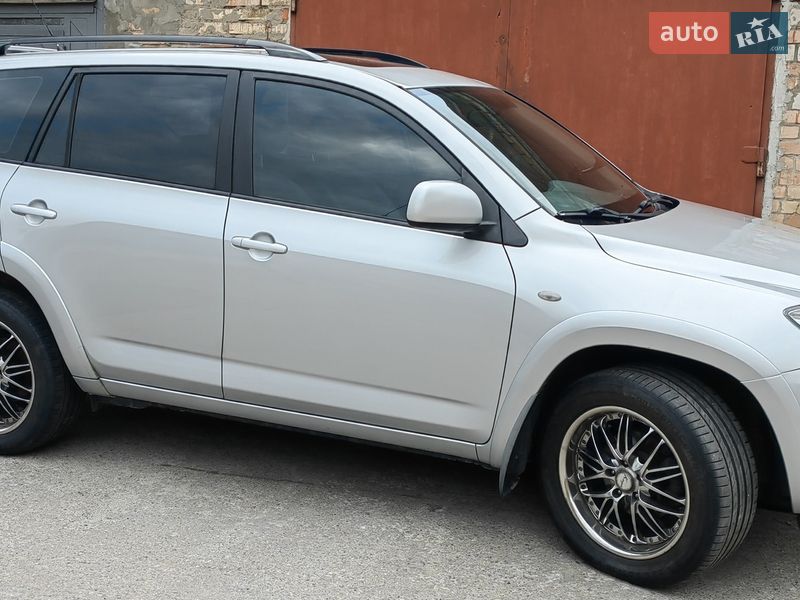 Toyota RAV4 2008