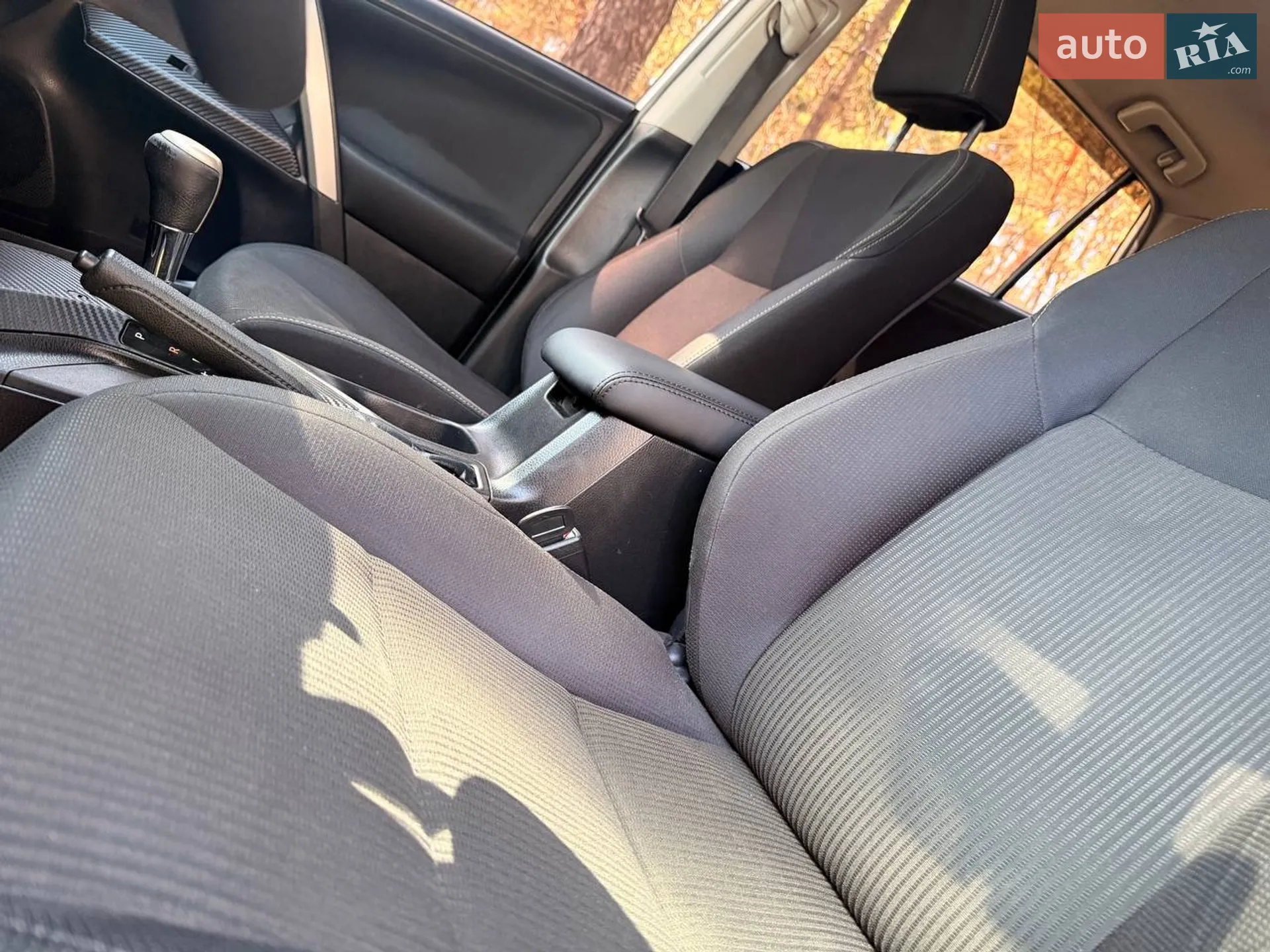 2014 Toyota RAV 4 - мініатюра 17