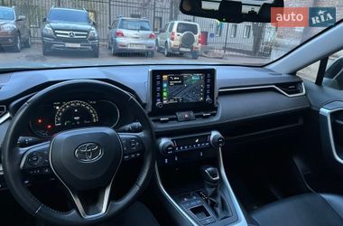 Позашляховик / Кросовер Toyota RAV4 2021 в Києві