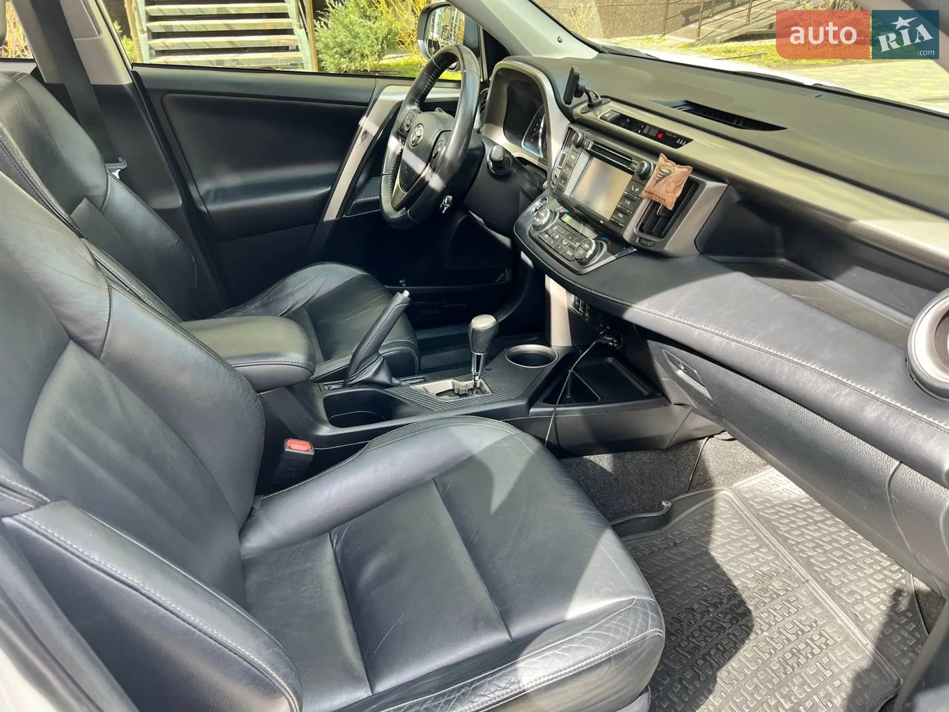 2013 Toyota RAV 4 - мініатюра 10