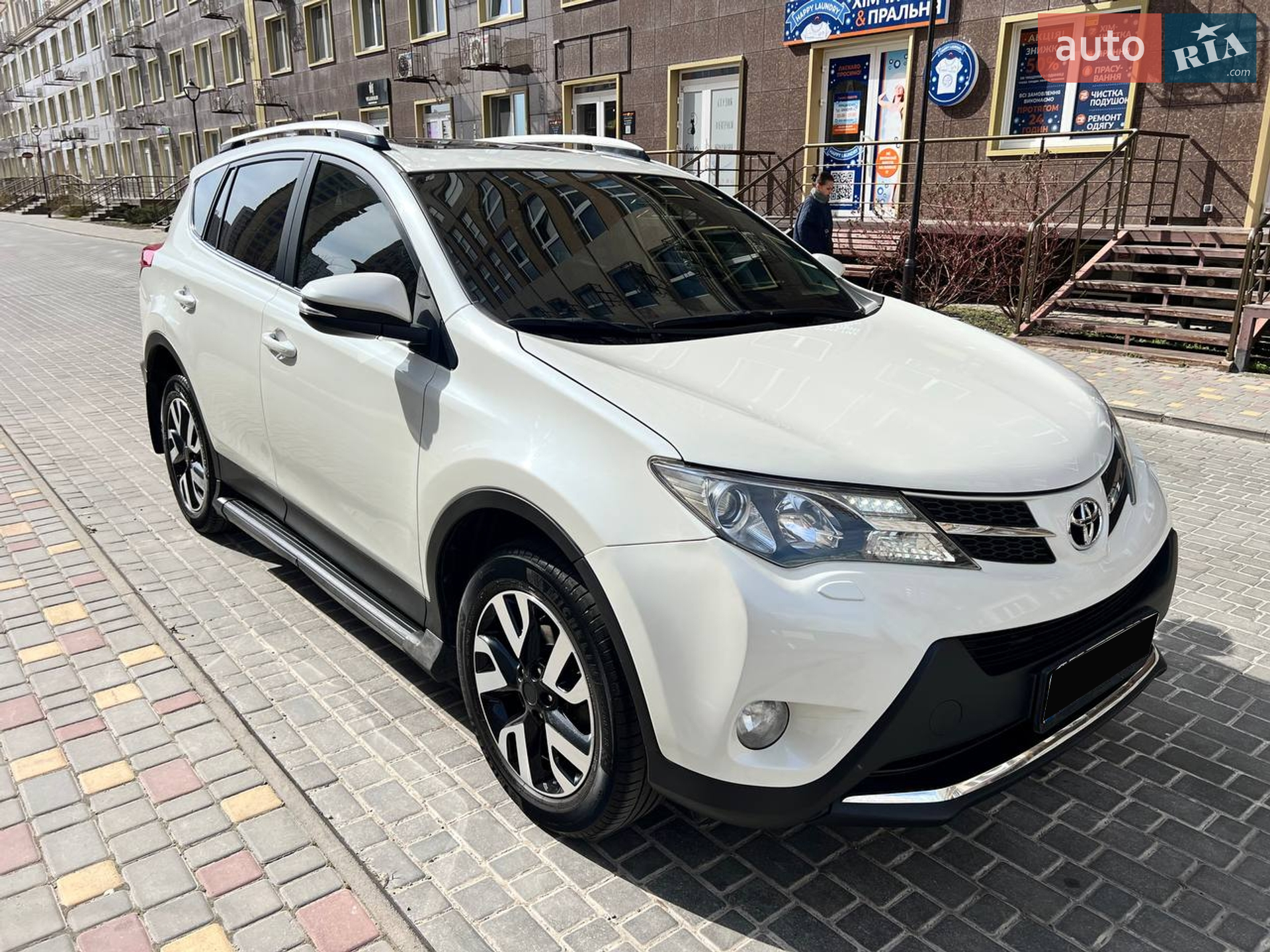 2013 Toyota RAV 4 - мініатюра 2