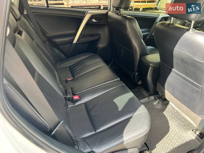 Позашляховик / Кросовер Toyota RAV4 2013 в Одесі