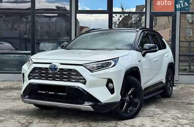 Позашляховик / Кросовер Toyota RAV4 2020 в Києві