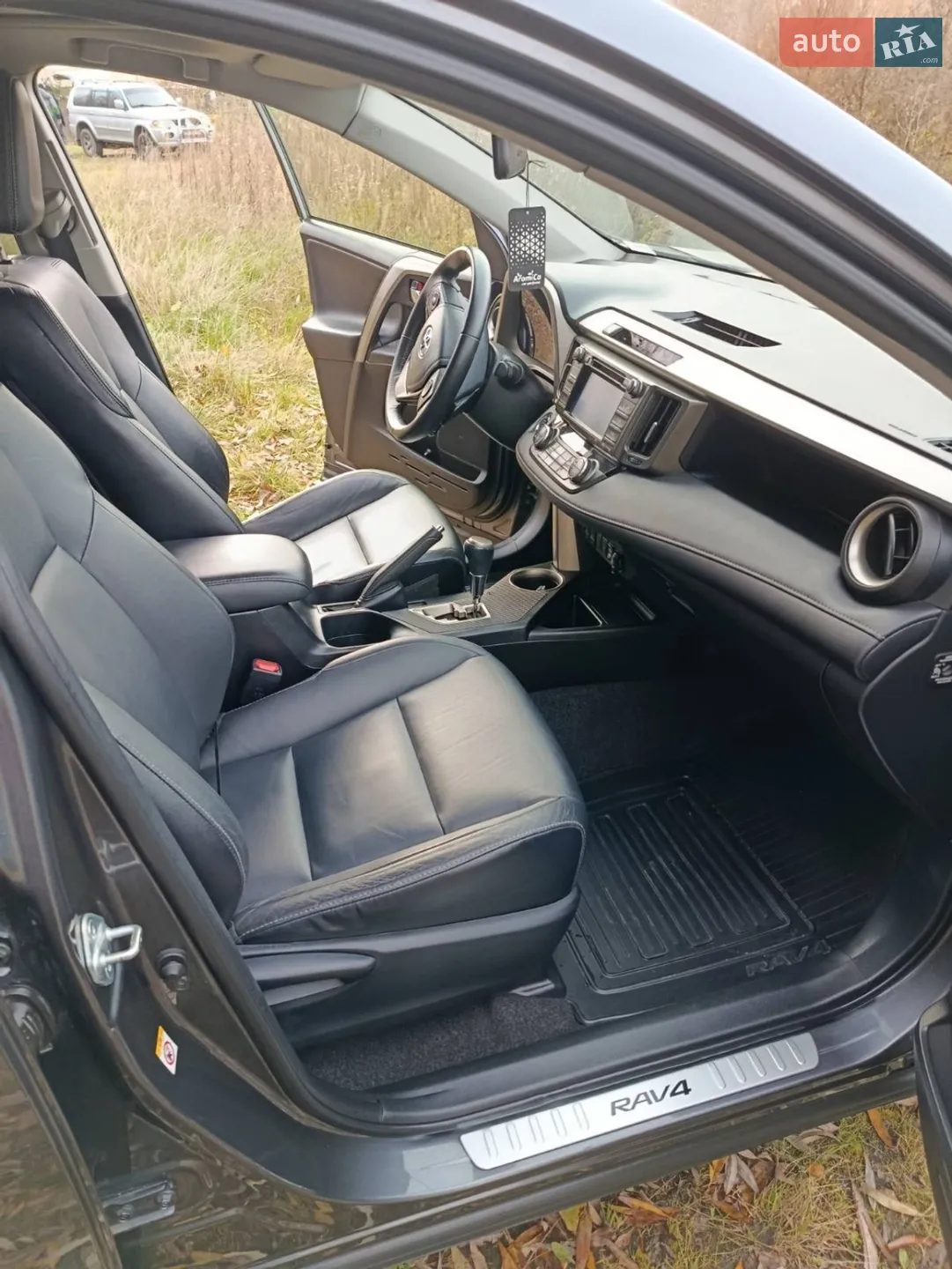 2014 Toyota RAV 4 - мініатюра 11