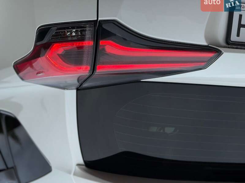 Внедорожник / Кроссовер Toyota RAV4 2017 в Виннице