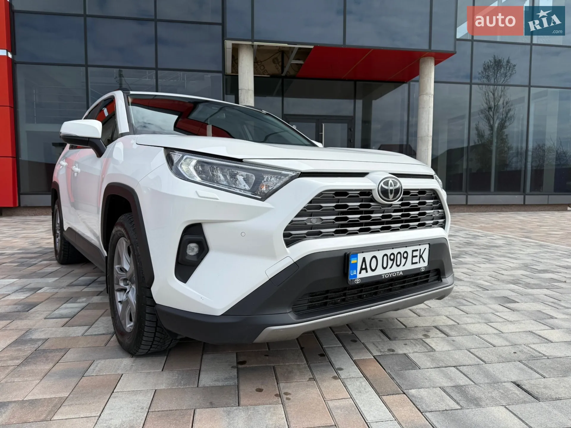 2022 Toyota RAV 4 - мініатюра 5