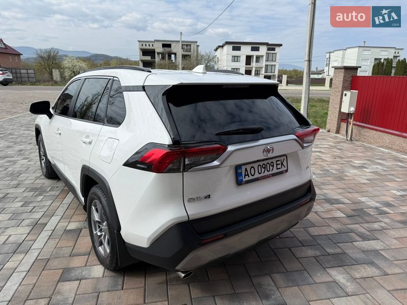 Внедорожник / Кроссовер Toyota RAV4 2022 в Тячеве фото 26 Внедорожник / Кроссовер Toyota RAV4 2022 в Тячеве