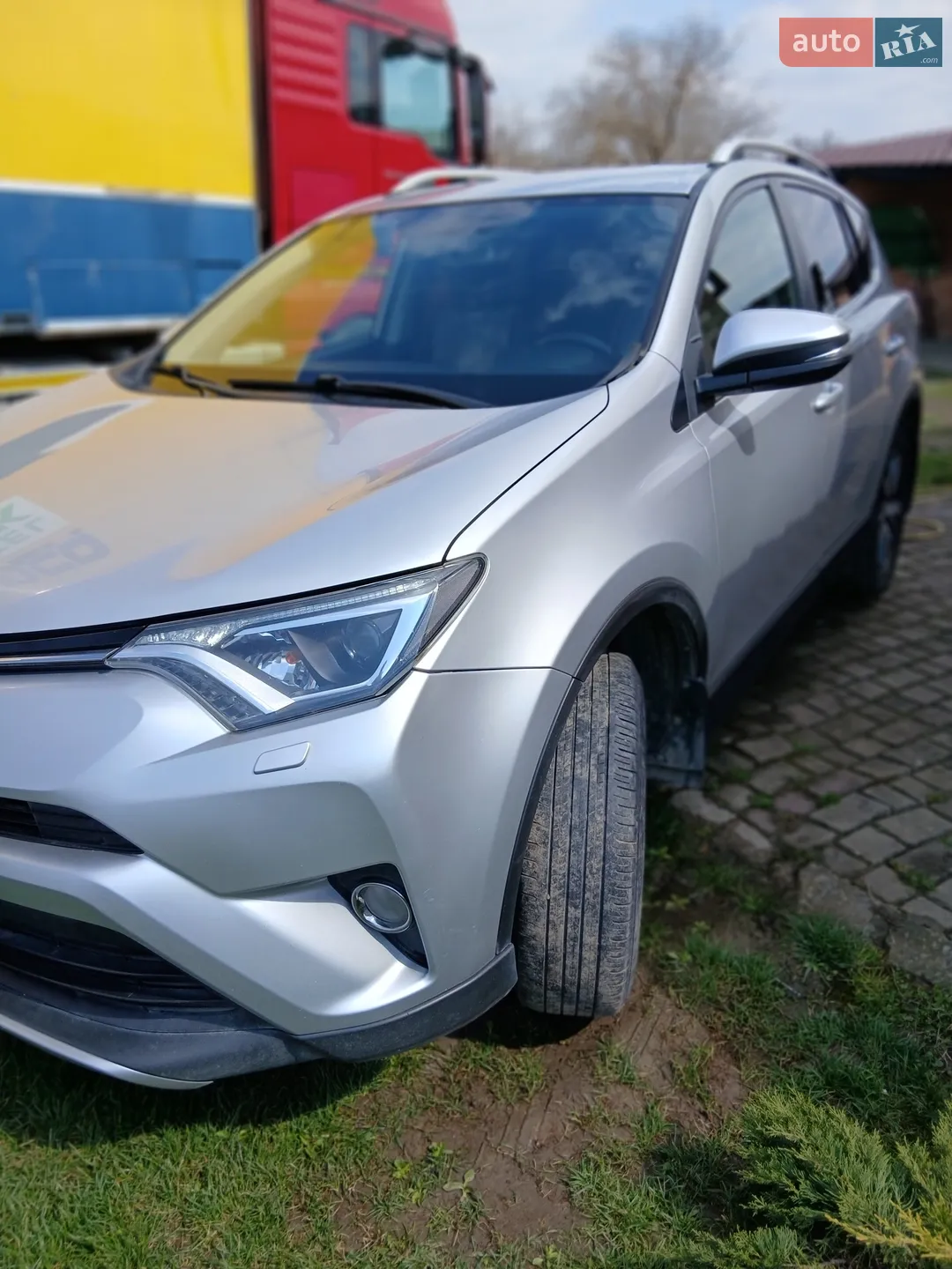 2016 Toyota RAV 4 - фото 1