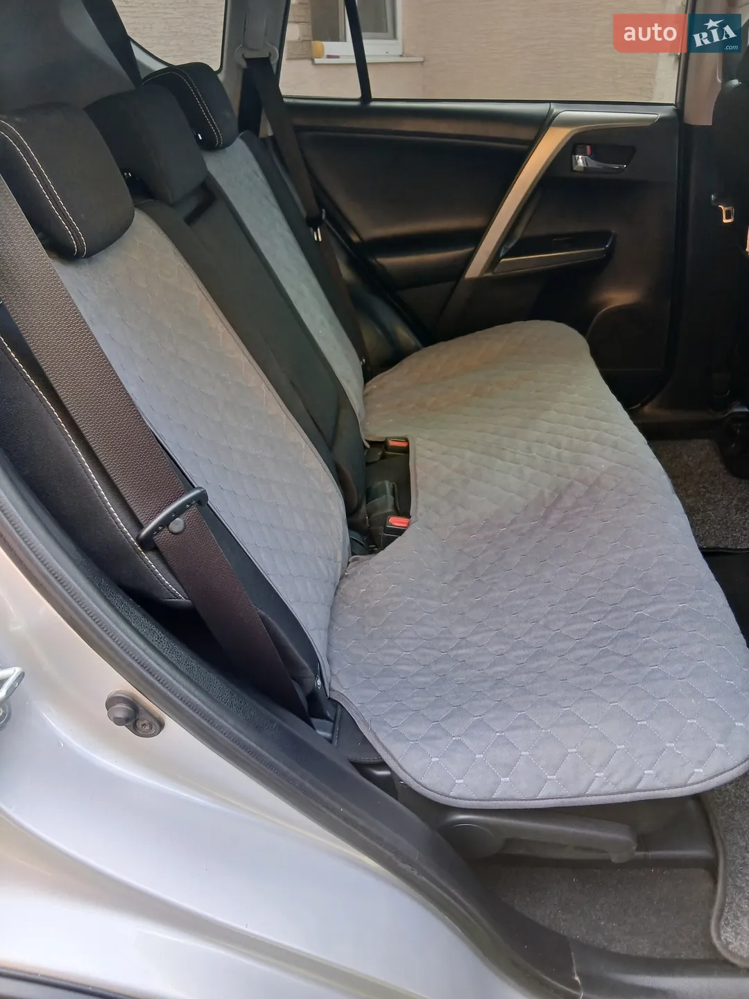 2016 Toyota RAV 4 - мініатюра 6