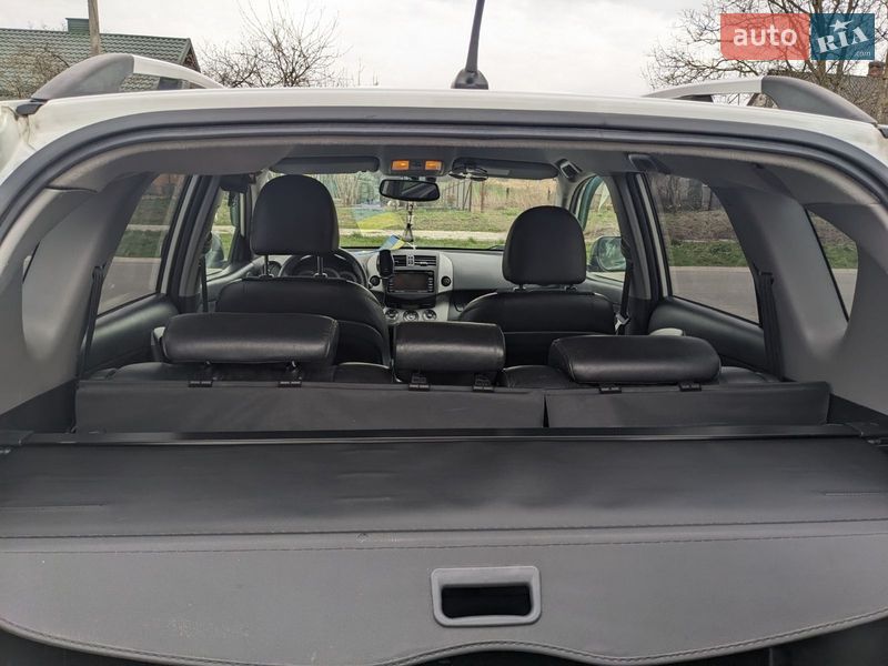 Внедорожник / Кроссовер Toyota RAV4 2010 в Владимире фото 5 Внедорожник / Кроссовер Toyota RAV4 2010 в Владимире