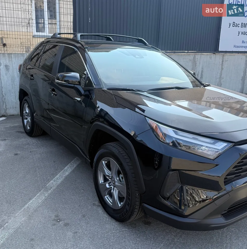 2025 Toyota RAV 4 - мініатюра 11