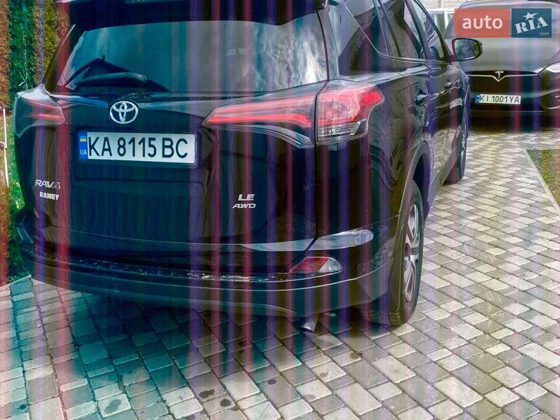 Внедорожник / Кроссовер Toyota RAV4 2018 в Киеве фото 5 Внедорожник / Кроссовер Toyota RAV4 2018 в Киеве