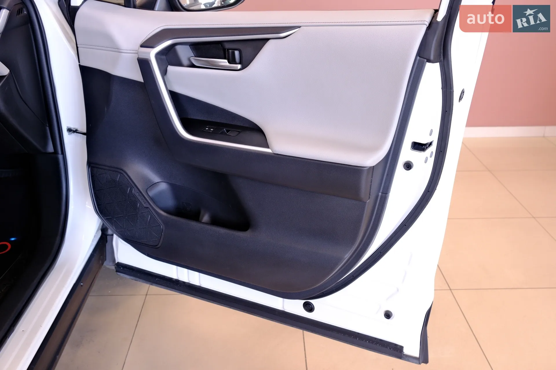 2020 Toyota RAV 4 - мініатюра 40